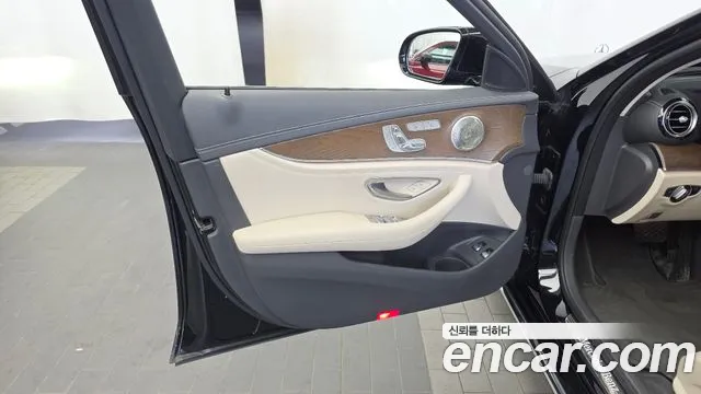 Mercedes-Benz E-Class W213 — Фото автомобиля 13