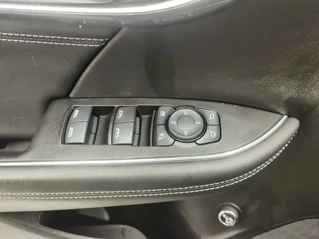 Buick Envision S 2022 Facelift Enclave S 652T 2WD Luxury — Фото автомобиля 9