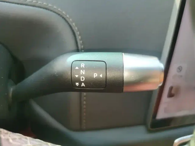Li Auto L7 — Фото автомобиля 6
