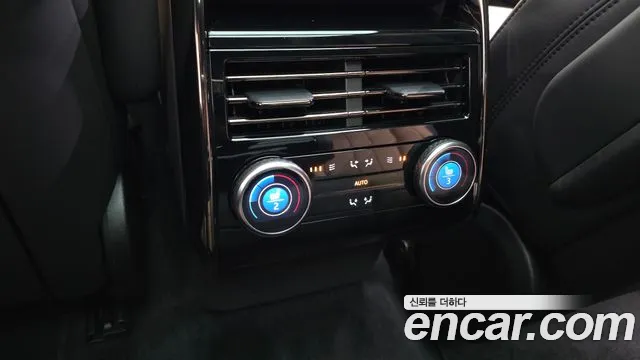 Land Rover Range Rover Sport — Фото автомобиля 18