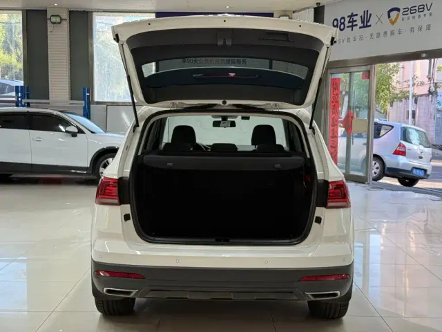 Volkswagen Tharu — Фото автомобиля 20