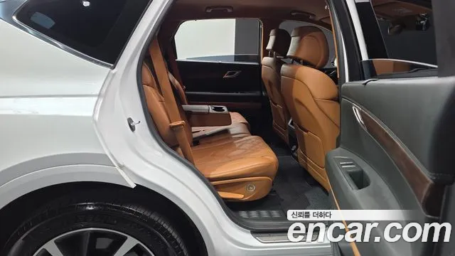 Genesis GV80 2.5T Бензин AWD — Фото автомобиля 12