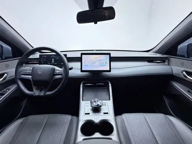 BYD Qin PLUS — Фото автомобиля 10