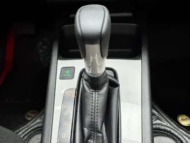 Honda Fit — Фото автомобиля 14