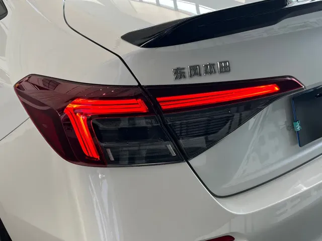 Honda Civic — Фото автомобиля 23