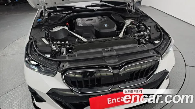 BMW 5-Series 5 серия (G60) 530i xDrive M Sport Pro Special Edition — Фото автомобиля 5