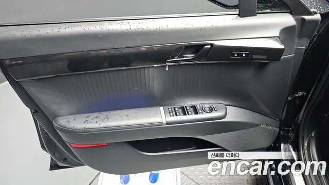 Hyundai Grandeur Grandeur (GN7) 3.5 Бензин 4WD — Фото автомобиля 18