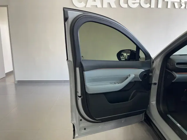 Nio EC6 — Фото автомобиля 16