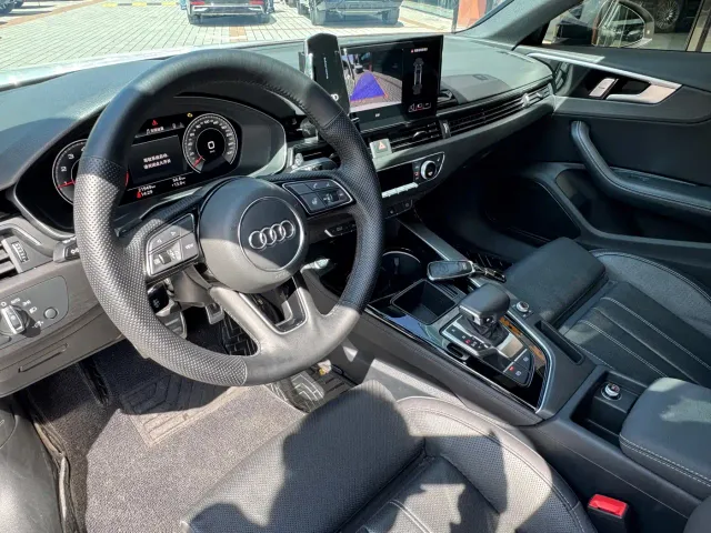 Audi A4L — Фото автомобиля 8