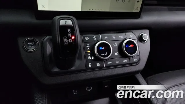 Land Rover Defender Defender (L663) 130 P400 Outbound — Фото автомобиля 9