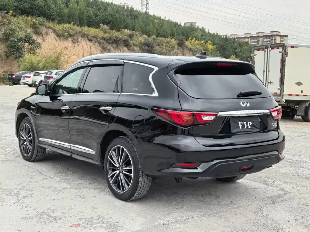 Infiniti QX60 — Фото автомобиля 9