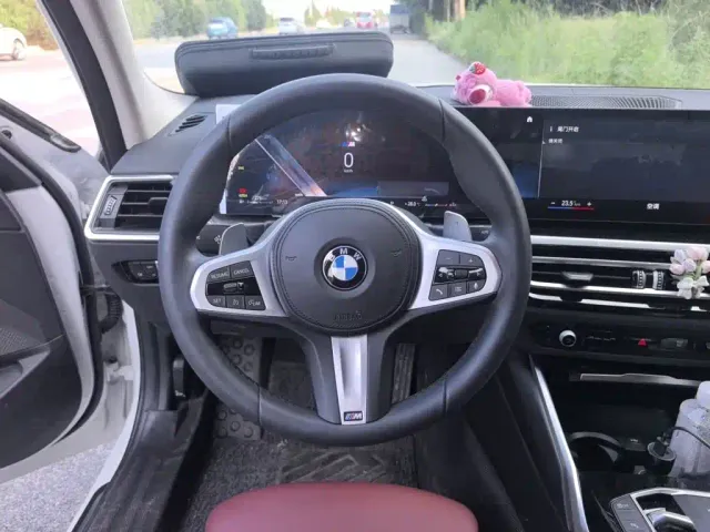 BMW 3 Series — Фото автомобиля 2