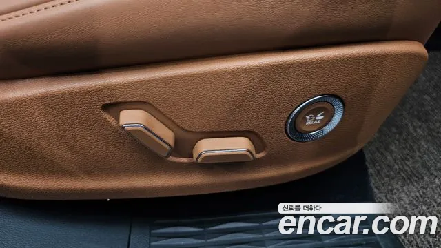 Genesis GV80 2.5T Бензин AWD — Фото автомобиля 8