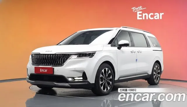 Фотография автомобиля — Kia Carnival 4th Gen