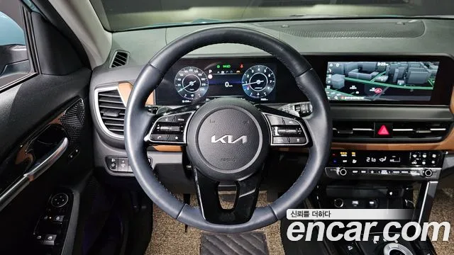 Kia Seltos — Фото автомобиля 13