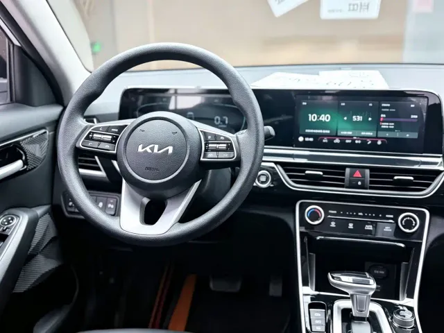 Kia Seltos — Фото автомобиля 10