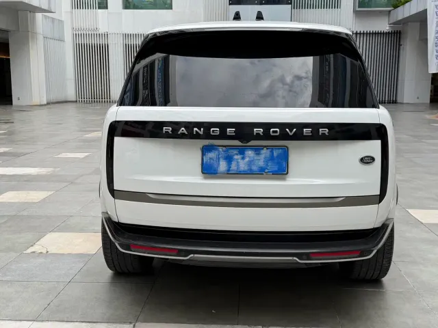 Land Rover Range Rover — Фото автомобиля 12