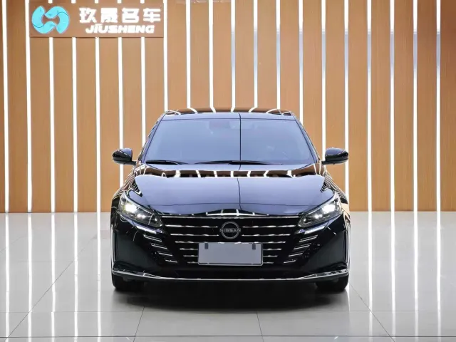 Nissan Teana — Фото автомобиля 2