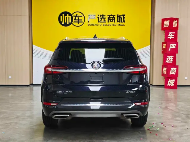 Buick Enclave — Фото автомобиля 5