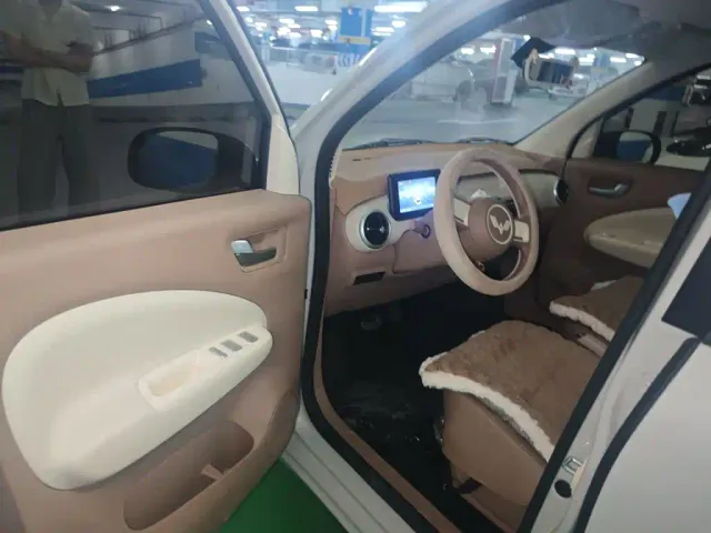 Wuling Hongguang Mini EV — Фото автомобиля 12