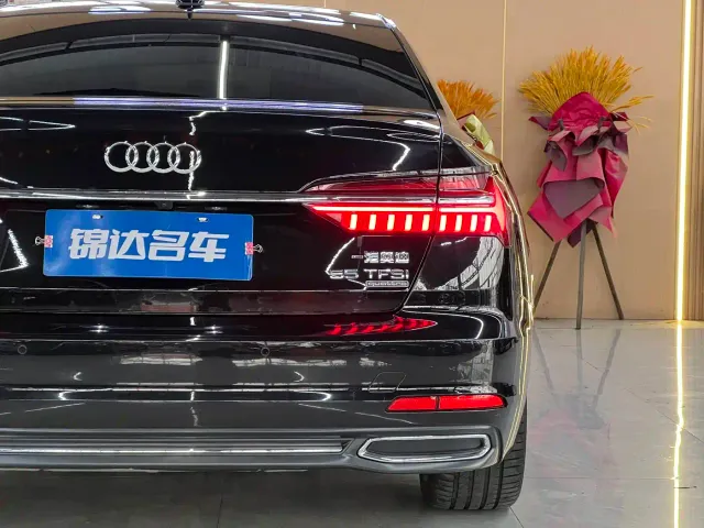 Audi A6L — Фото автомобиля 10