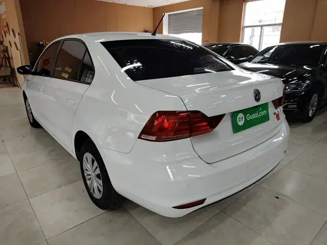 Volkswagen Santana — Фото автомобиля 4