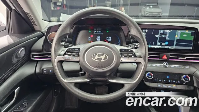 Hyundai Avante — Фото автомобиля 13
