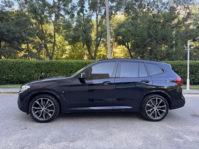 BMW X3 — Фото автомобиля 3