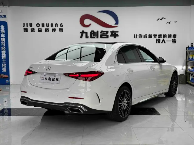 Mercedes-Benz C-Class — Фото автомобиля 14