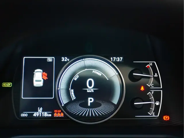 Lexus ES — Фото автомобиля 11