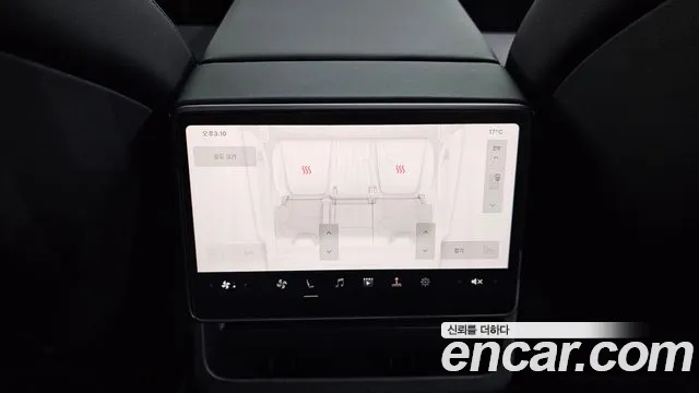 Tesla Model Y — Фото автомобиля 18
