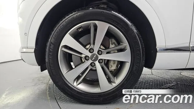 Genesis GV80 2.5T Бензин AWD — Фото автомобиля 5