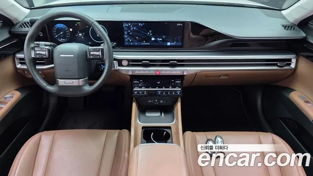 Hyundai Grandeur Grandeur (GN7) 2.5 Бензин 2WD — Фото автомобиля 6