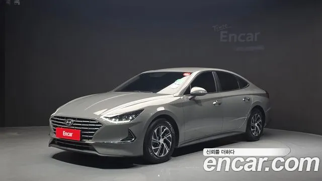 Фотография автомобиля — Hyundai Sonata DN8
