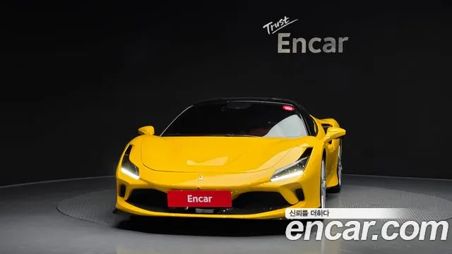 Ferrari F8 — Фото автомобиля 3