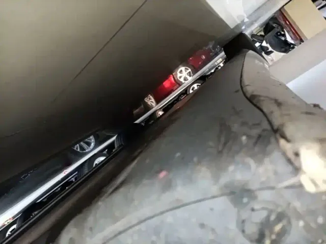 Tesla Model 3 — Фото автомобиля 20