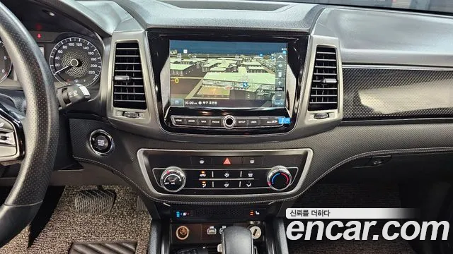KG_Mobility_Ssangyong Rexton Новый Rexton Sport Khan Дизель 2.2 4WD — Фото автомобиля 13