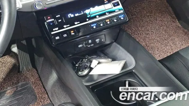 Hyundai Grandeur GN7 — Фото автомобиля 12