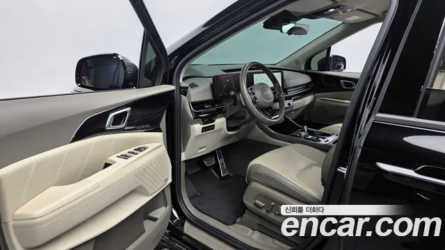 Kia Carnival — Фото автомобиля 15