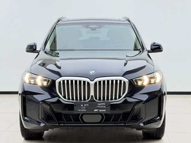 BMW X5 — Фото автомобиля 3