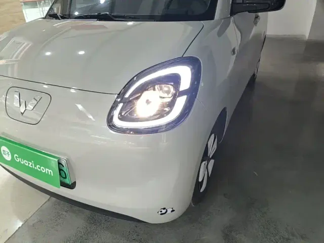 Wuling Hongguang Mini EV — Фото автомобиля 23