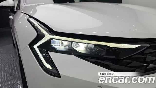 Kia K5 Новый K5 3 поколение 2.0 LPi(Для проката) — Фото автомобиля 22