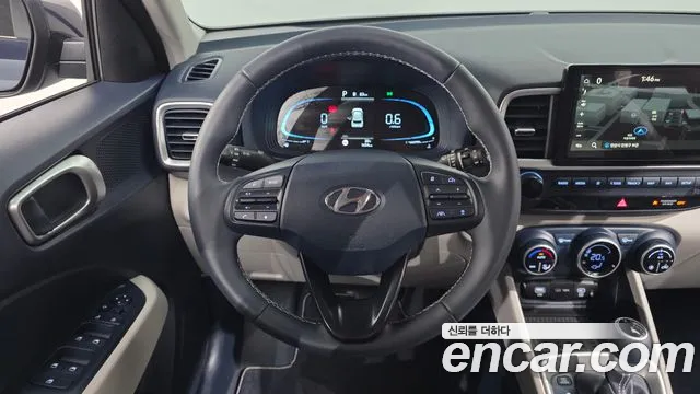 Hyundai Venue — Фото автомобиля 19