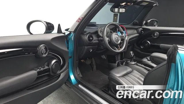 Mini Cooper Convertible — Фото автомобиля 10