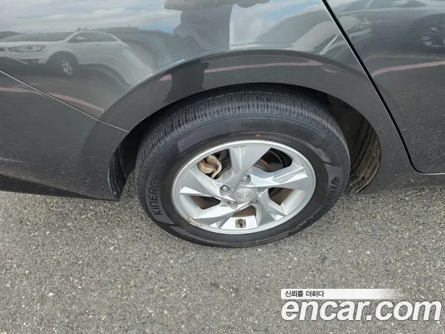 Hyundai Avante CN7 — Фото автомобиля 15