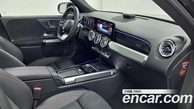 Mercedes-Benz GLB-Class — Фото автомобиля 9