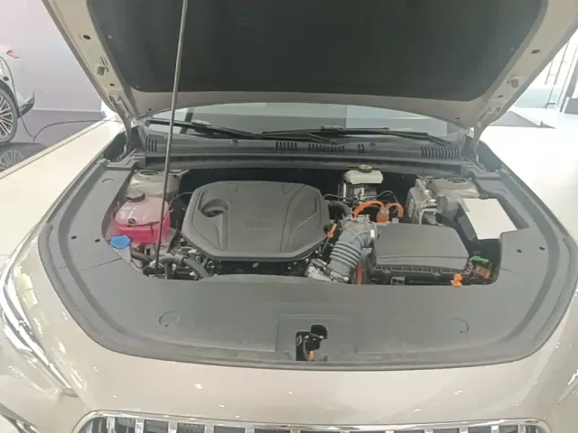 Geely Galaxy Stellar 6 — Фото автомобиля 19