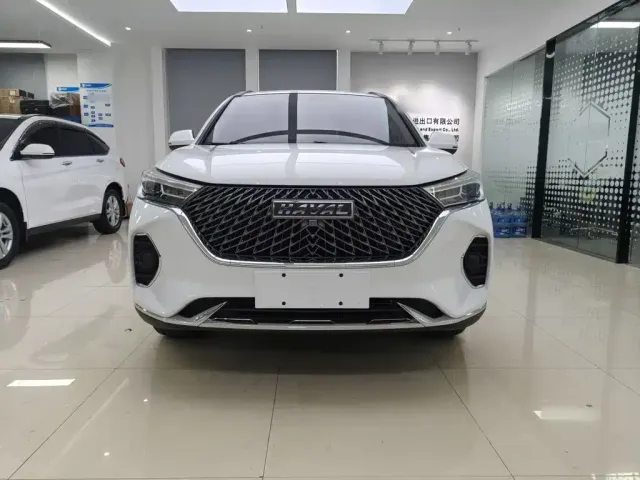 Haval M6 — Фото автомобиля 7