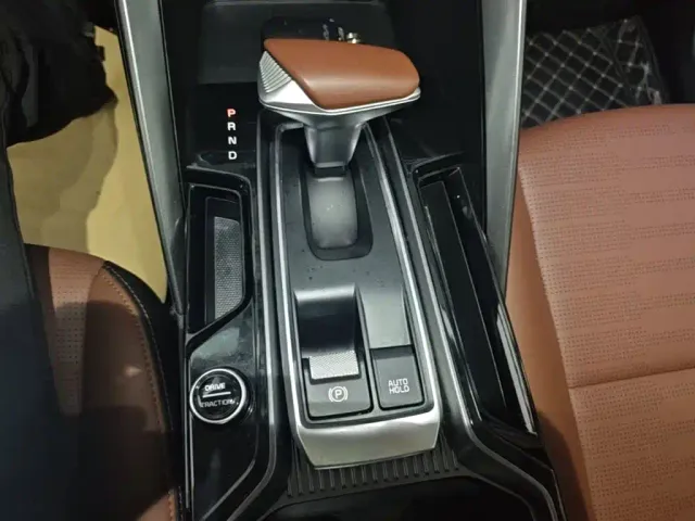 Kia Sportage — Фото автомобиля 13