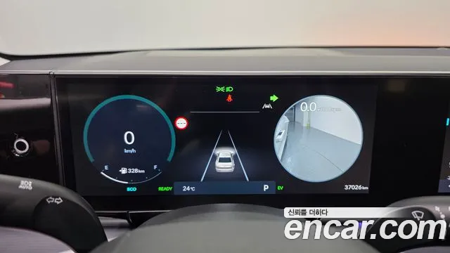 Hyundai Grandeur GN7 — Фото автомобиля 8